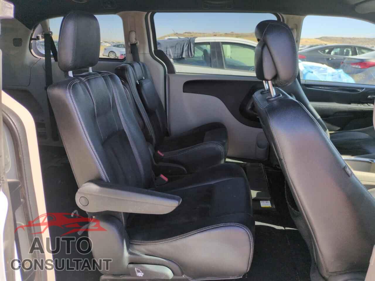 DODGE CARAVAN 2017 - 2C4RDGCG7HR806013