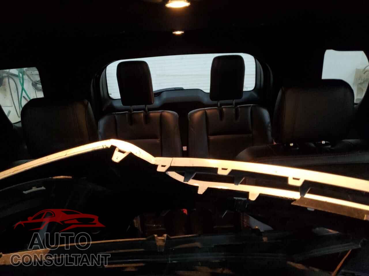 FORD EXPLORER 2018 - 1FM5K8D80JGC53709