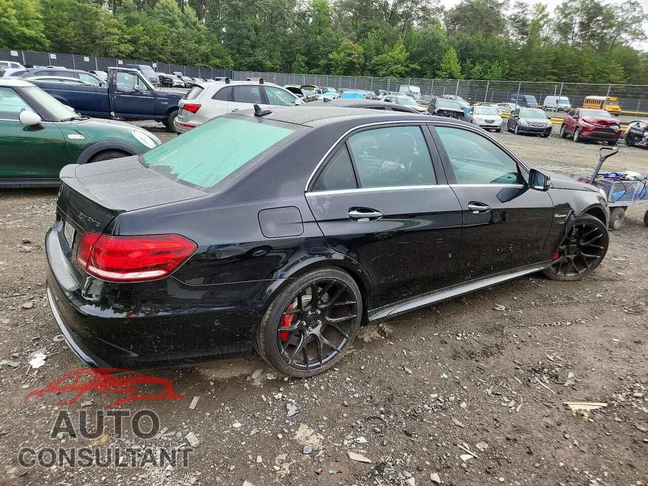 MERCEDES-BENZ E-CLASS 2014 - WDDHF7GBXEA928732
