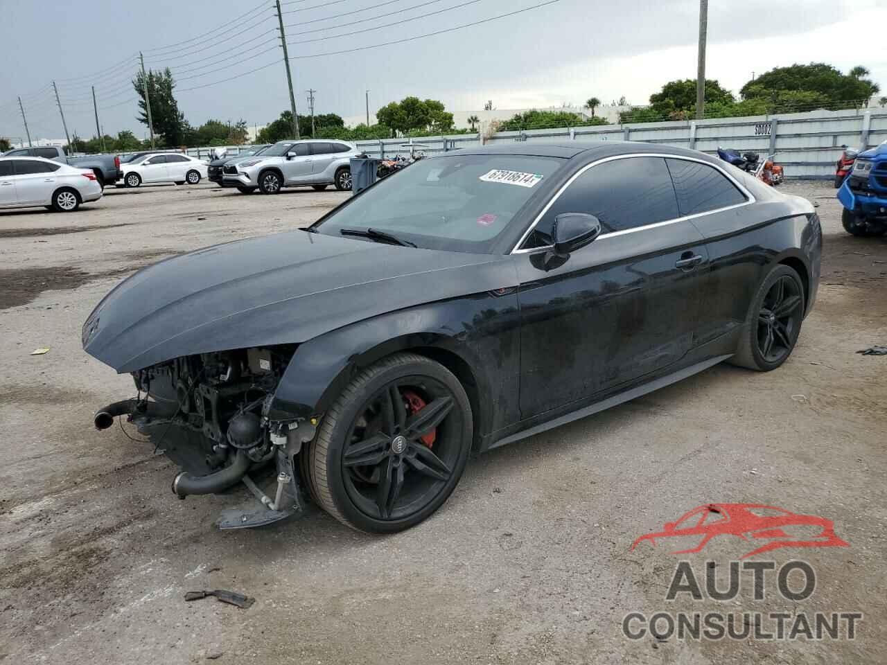 AUDI A5 2019 - WAUTNAF50KA018581