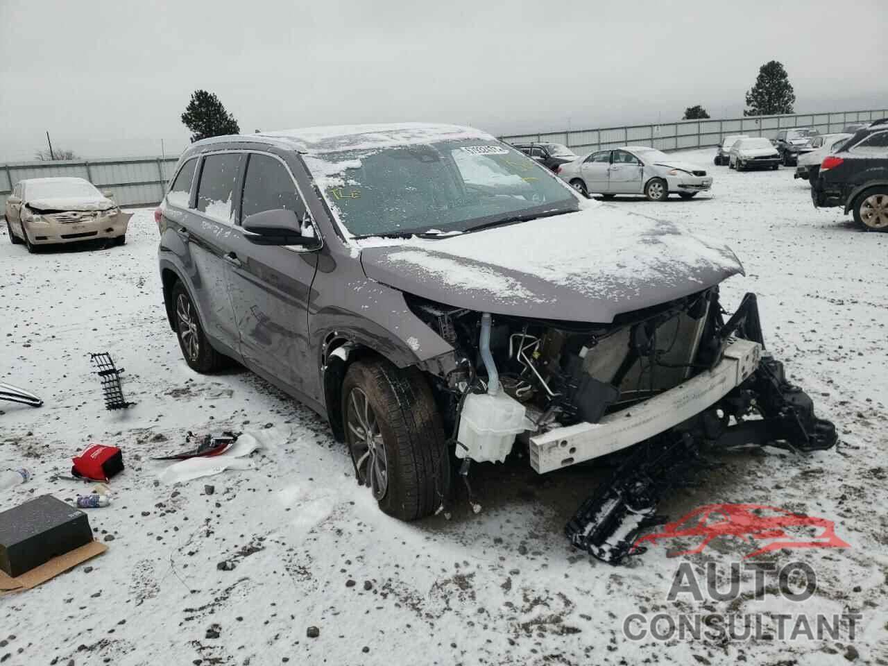 TOYOTA HIGHLANDER 2019 - 5TDJZRFH6KS575389