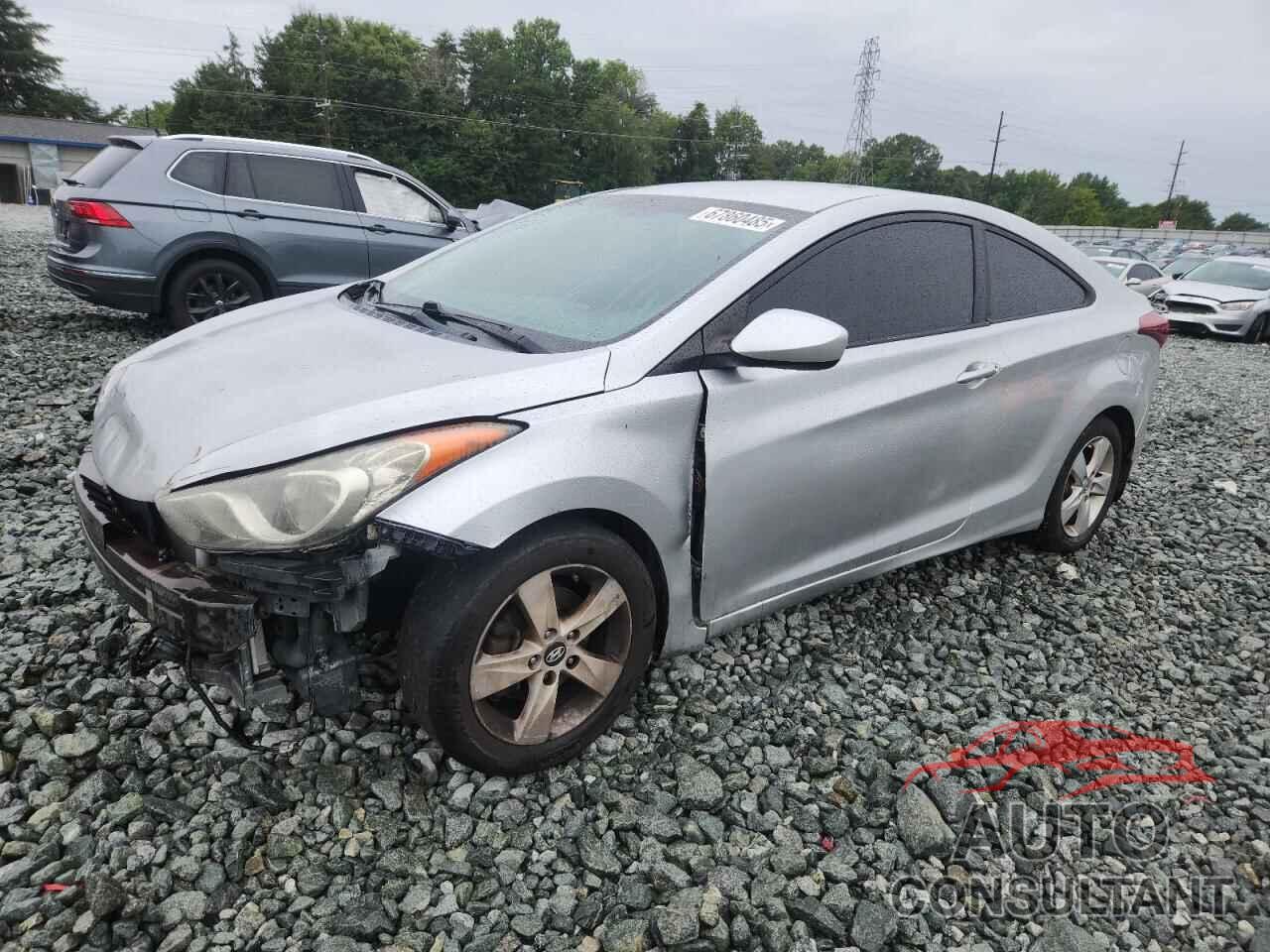 HYUNDAI ELANTRA 2013 - KMHDH6AE2DU014855