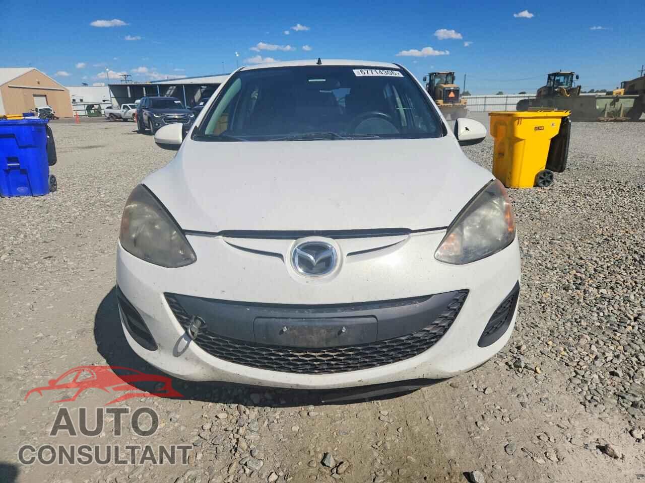 MAZDA 2 2014 - JM1DE1KY3E0185812