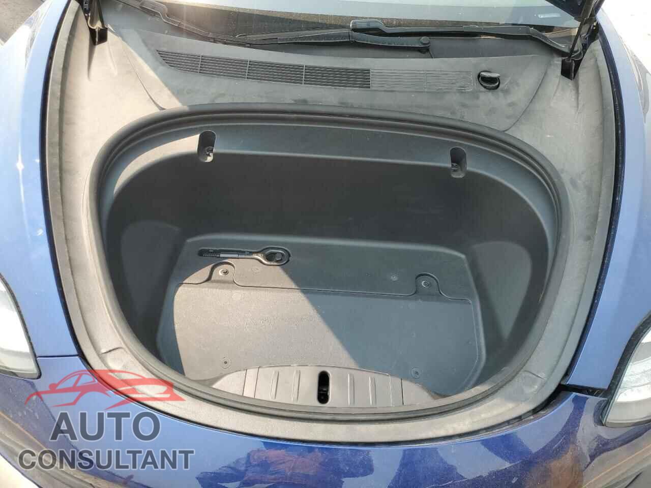 TESLA MODEL 3 2020 - 5YJ3E1EBXLF746430