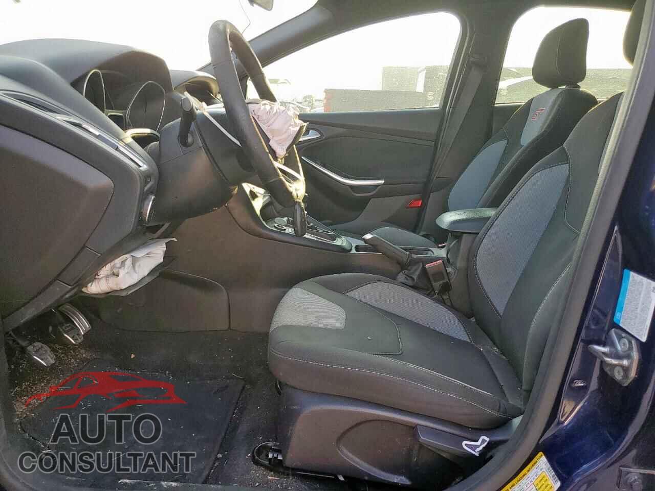 FORD FOCUS 2016 - 1FADP3L94GL244855