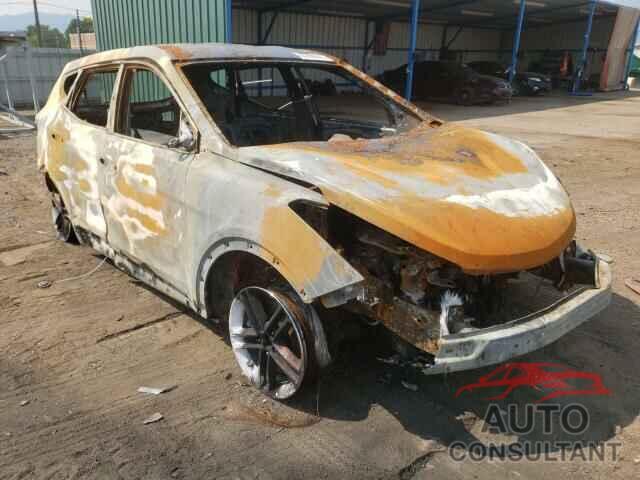 HYUNDAI SANTA FE 2018 - 5XYZTDLB4JG572297