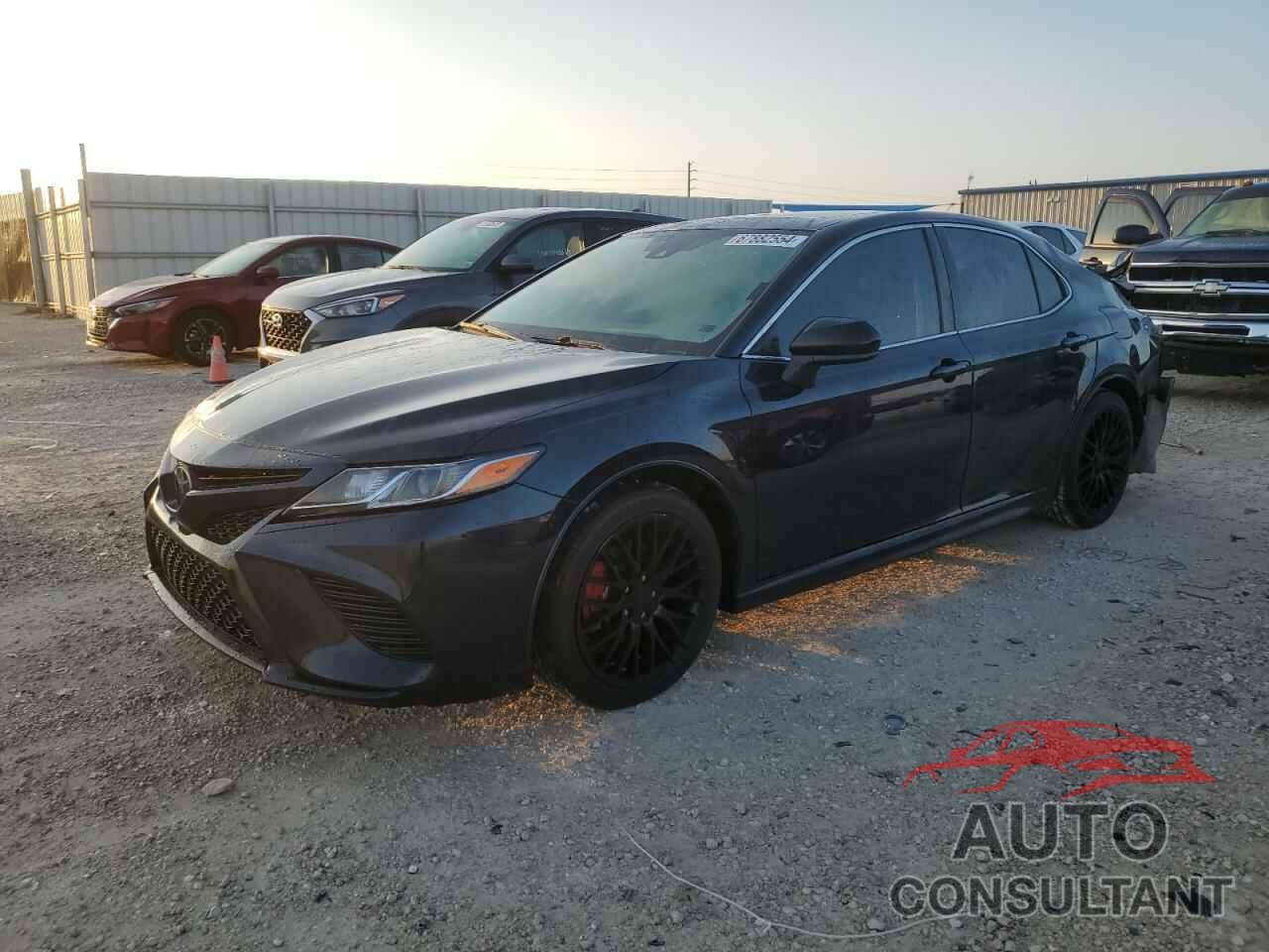 TOYOTA CAMRY 2020 - 4T1G11AK3LU502141