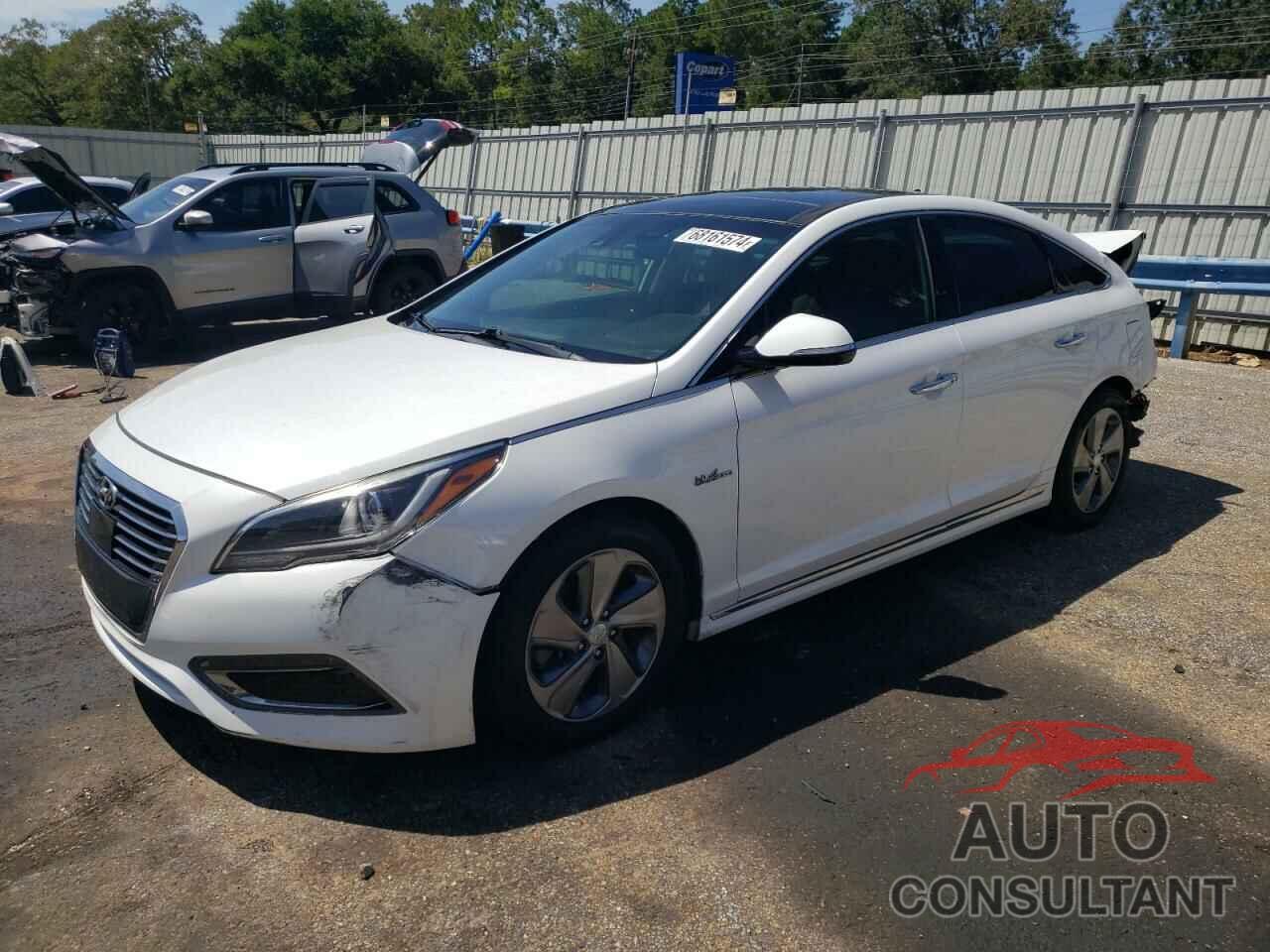 HYUNDAI SONATA 2017 - KMHE34L13HA058520