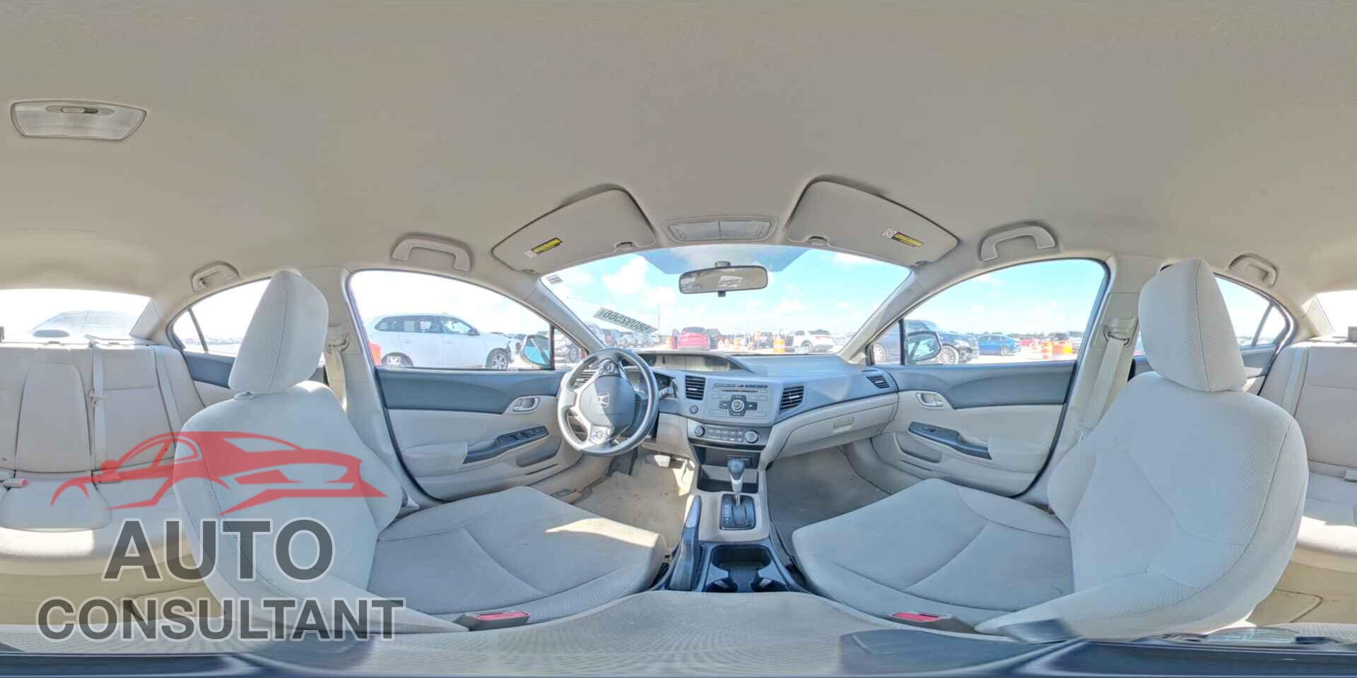 HONDA CIVIC 2012 - 2HGFB2F52CH579318