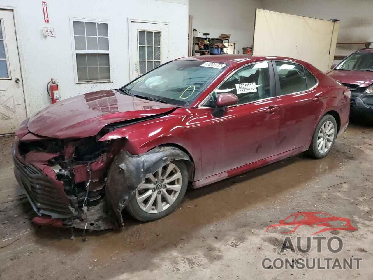 TOYOTA CAMRY 2018 - 4T1B11HK4JU619188