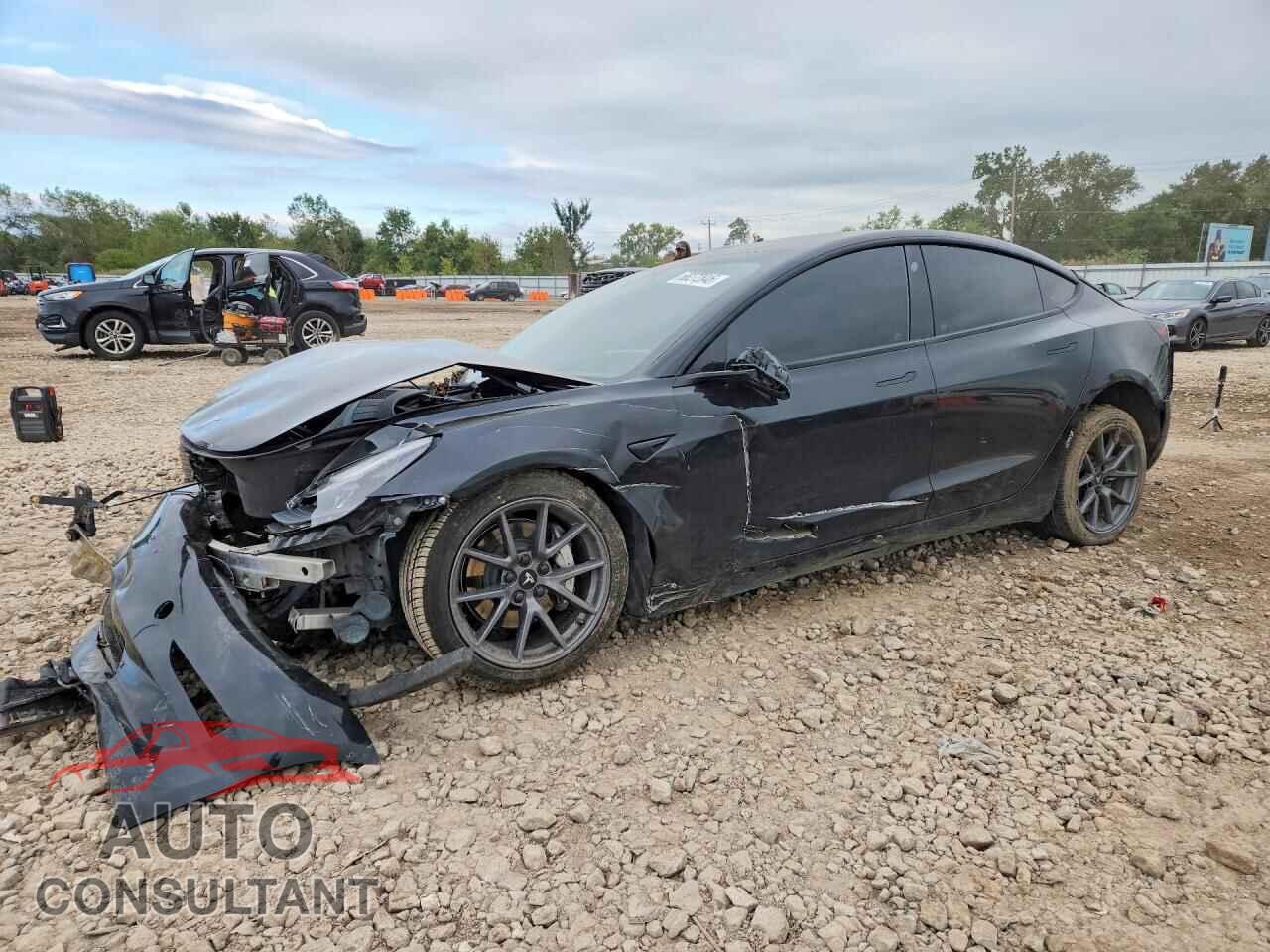 TESLA MODEL 3 2023 - 5YJ3E1EA8PF457639