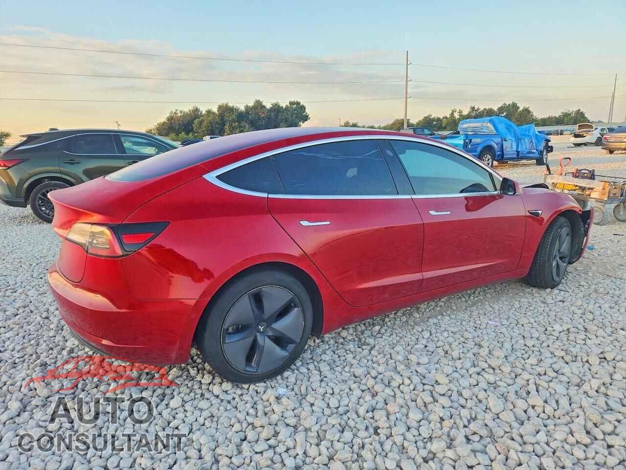 TESLA MODEL 3 2018 - 5YJ3E1EA3JF034023