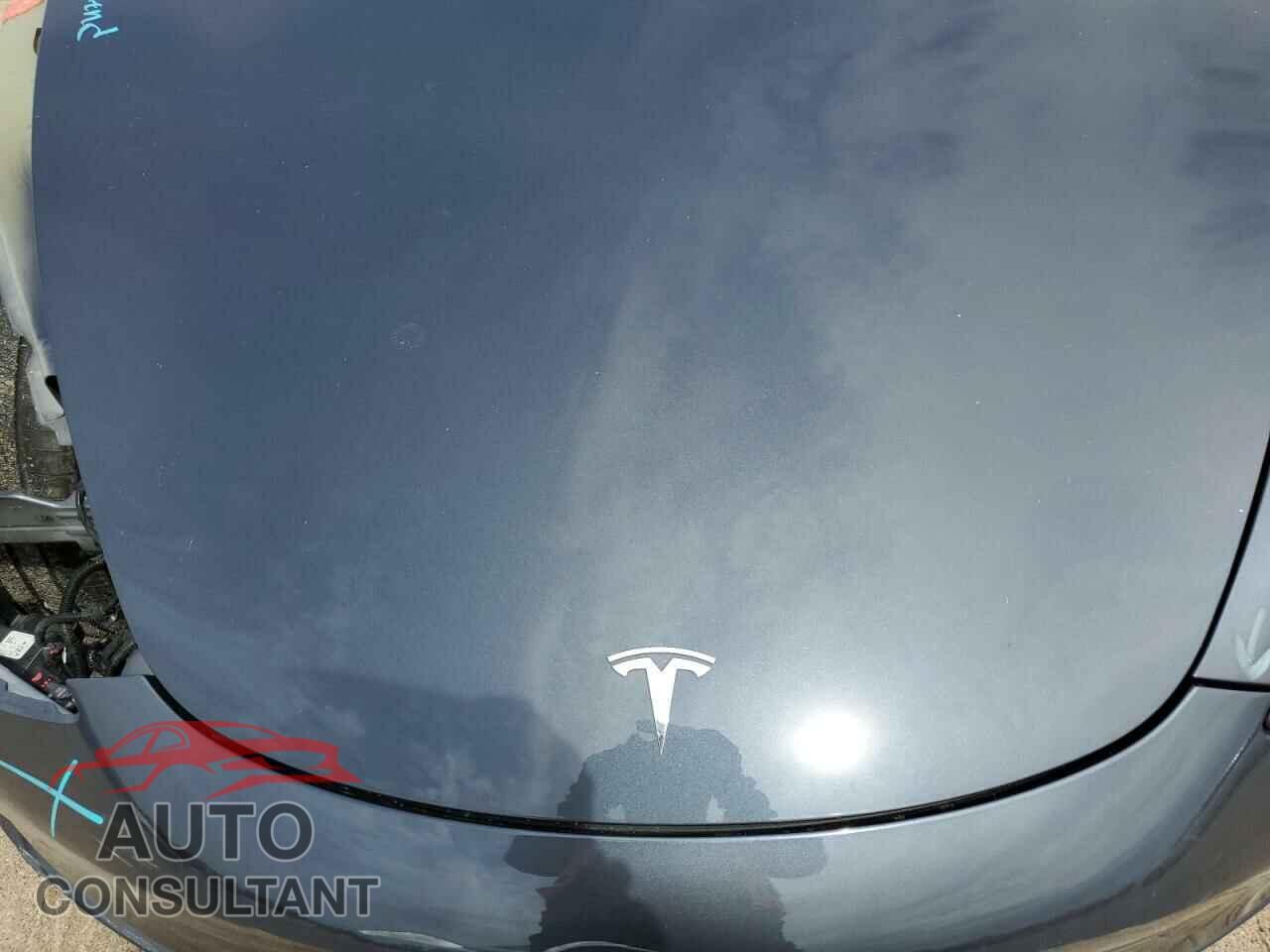 TESLA MODEL 3 2022 - 5YJ3E1EB8NF170503