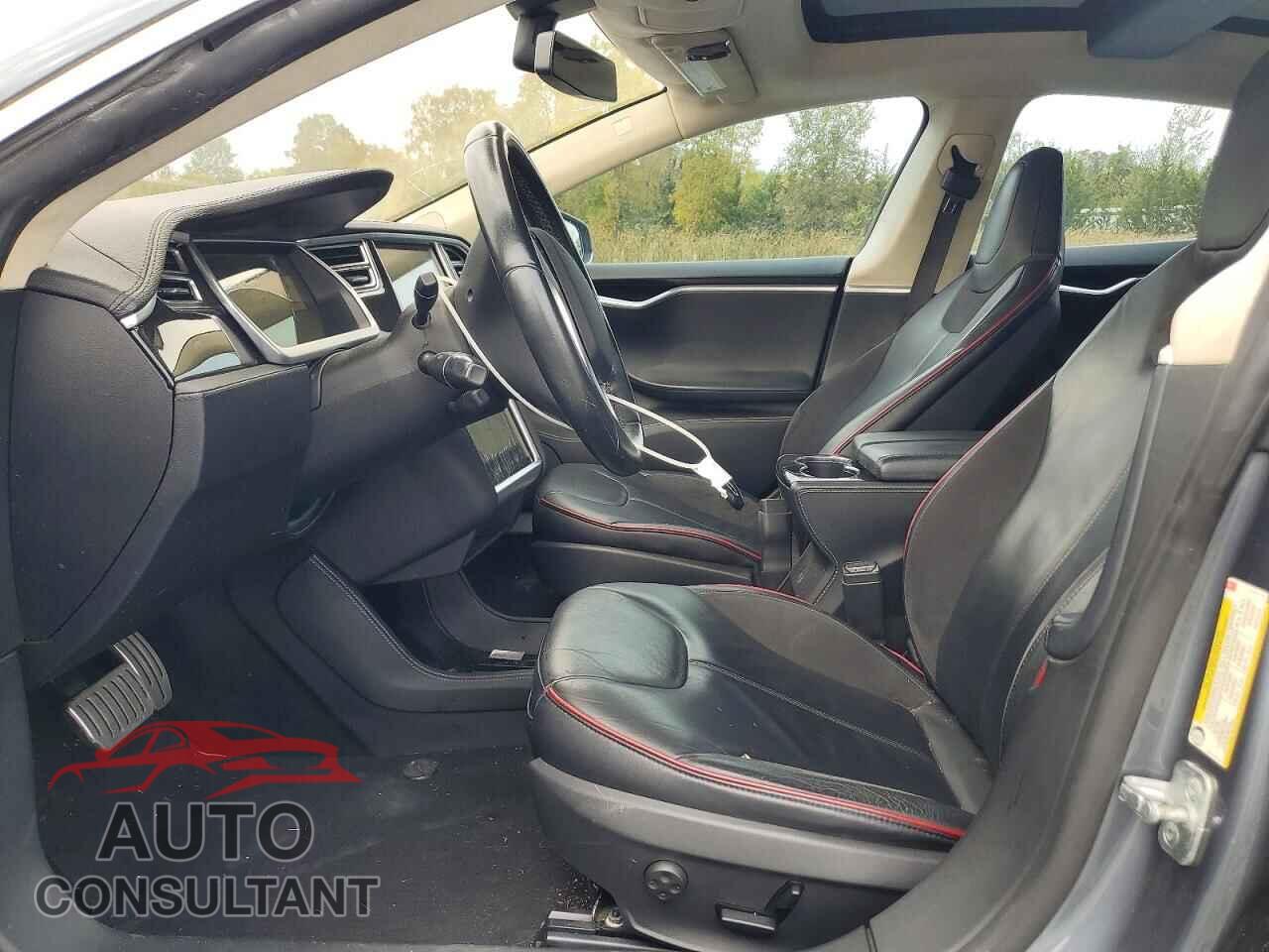 TESLA MODEL S 2013 - 5YJSA1DP0DFP21655