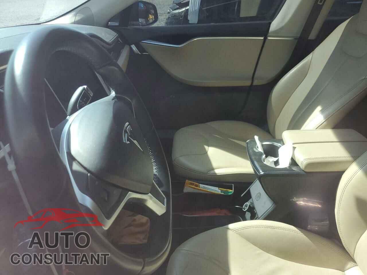 TESLA MODEL S 2013 - 5YJSA1DN6DFP15566