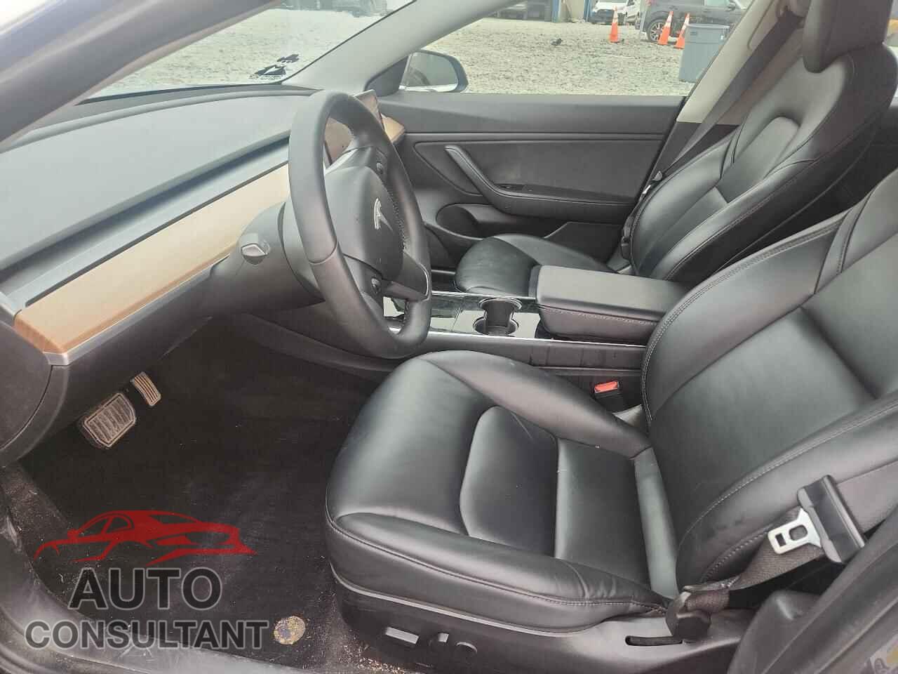 TESLA MODEL 3 2020 - 5YJ3E1EB8LF620132
