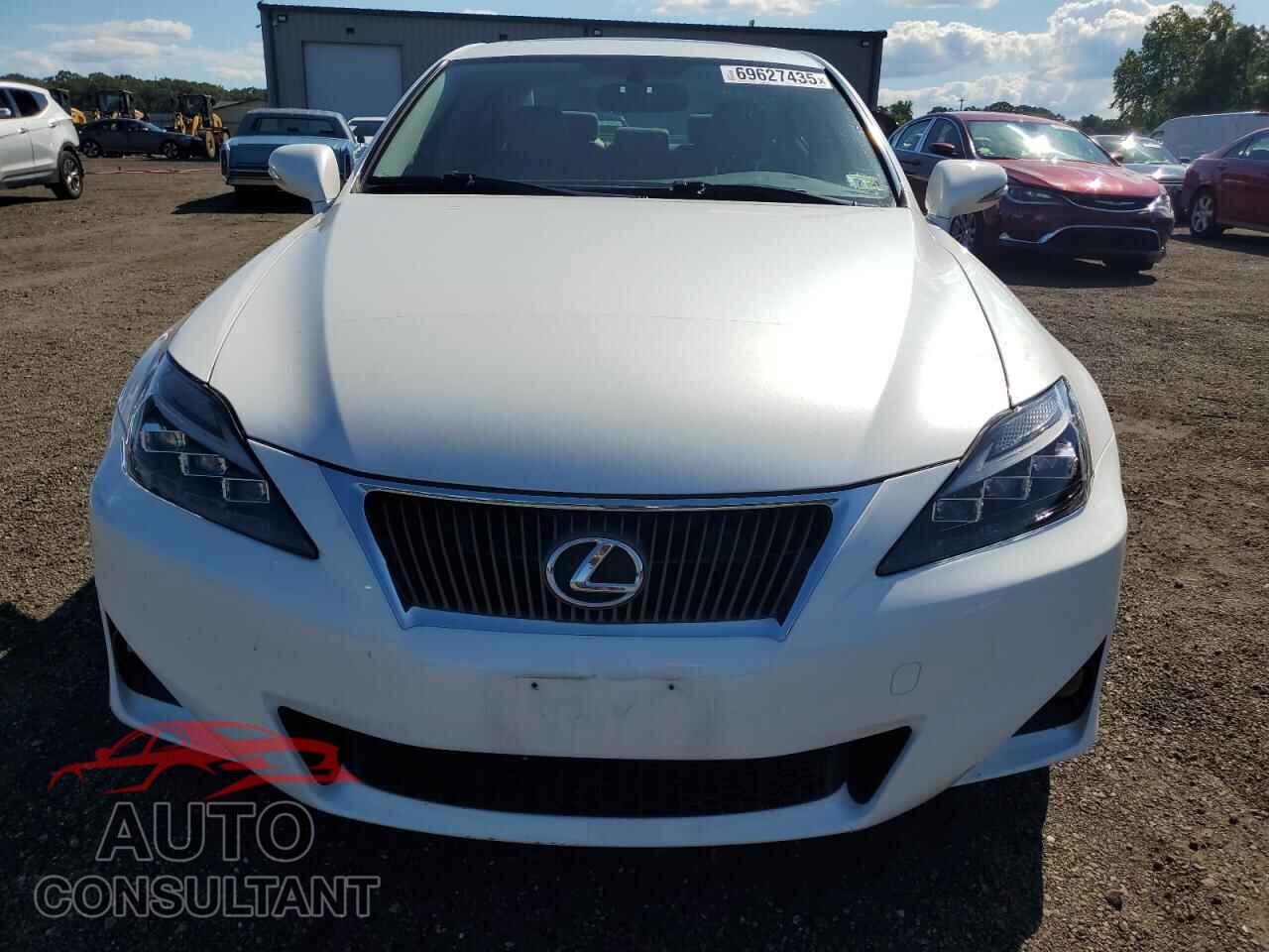 LEXUS IS 2012 - JTHBF5C26C5173559
