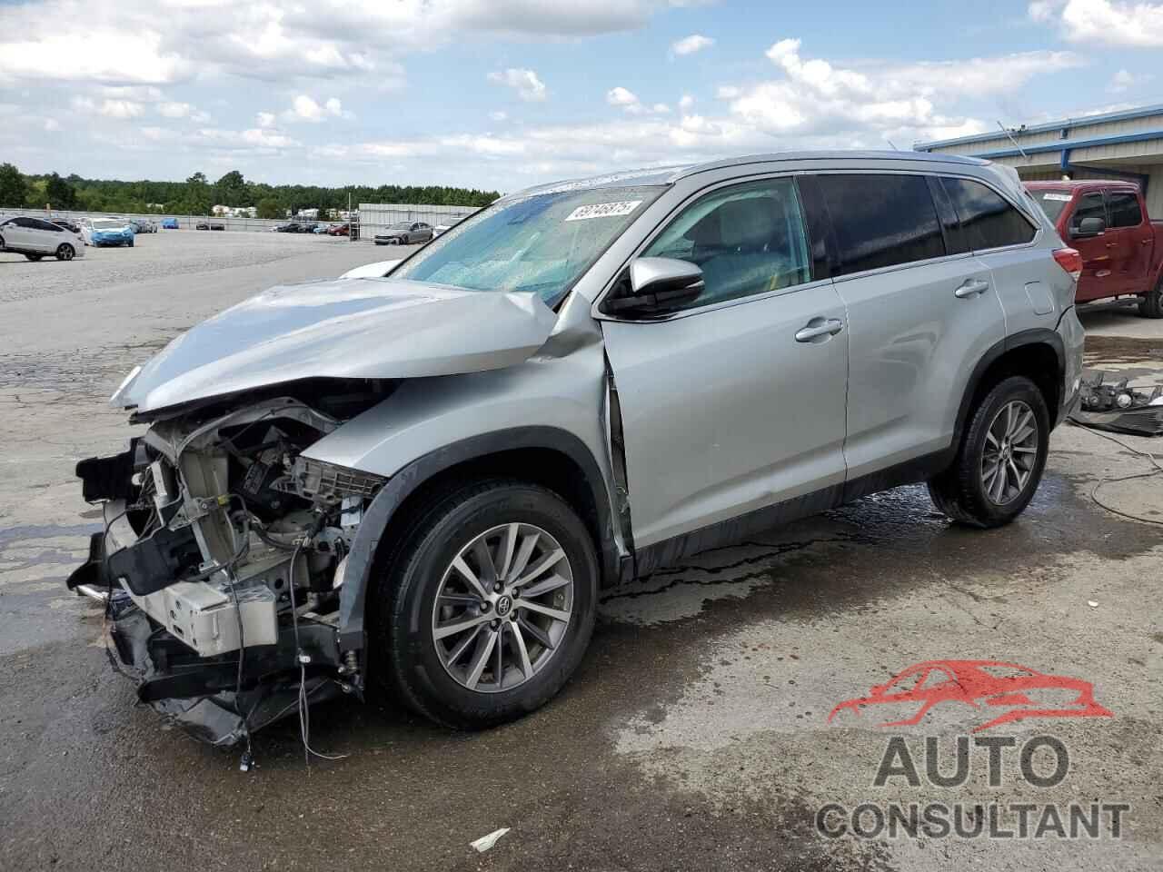 TOYOTA HIGHLANDER 2019 - 5TDKZRFH4KS561379