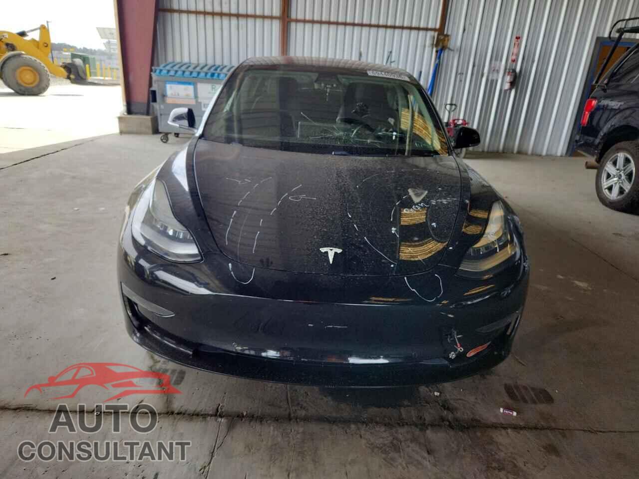 TESLA MODEL 3 2018 - 5YJ3E1EA9JF036102