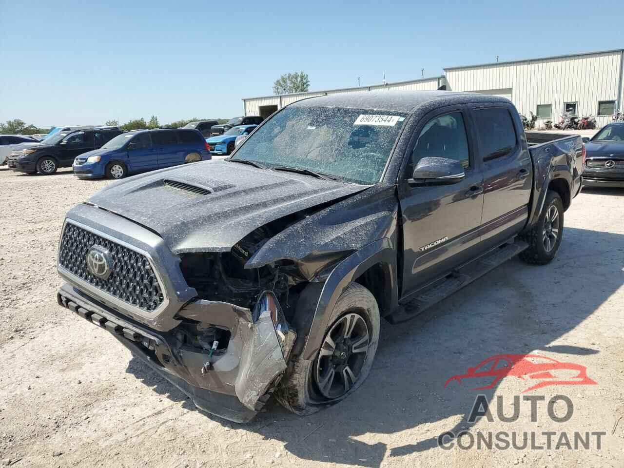 TOYOTA TACOMA 2019 - 3TMCZ5AN8KM265243