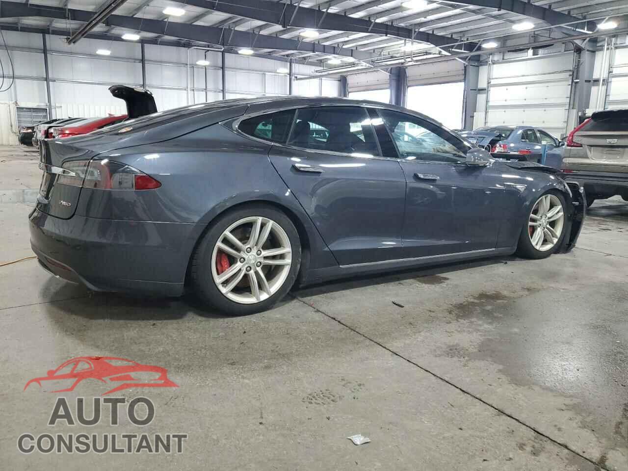 TESLA MODEL S 2015 - 5YJSA1E41FF106863
