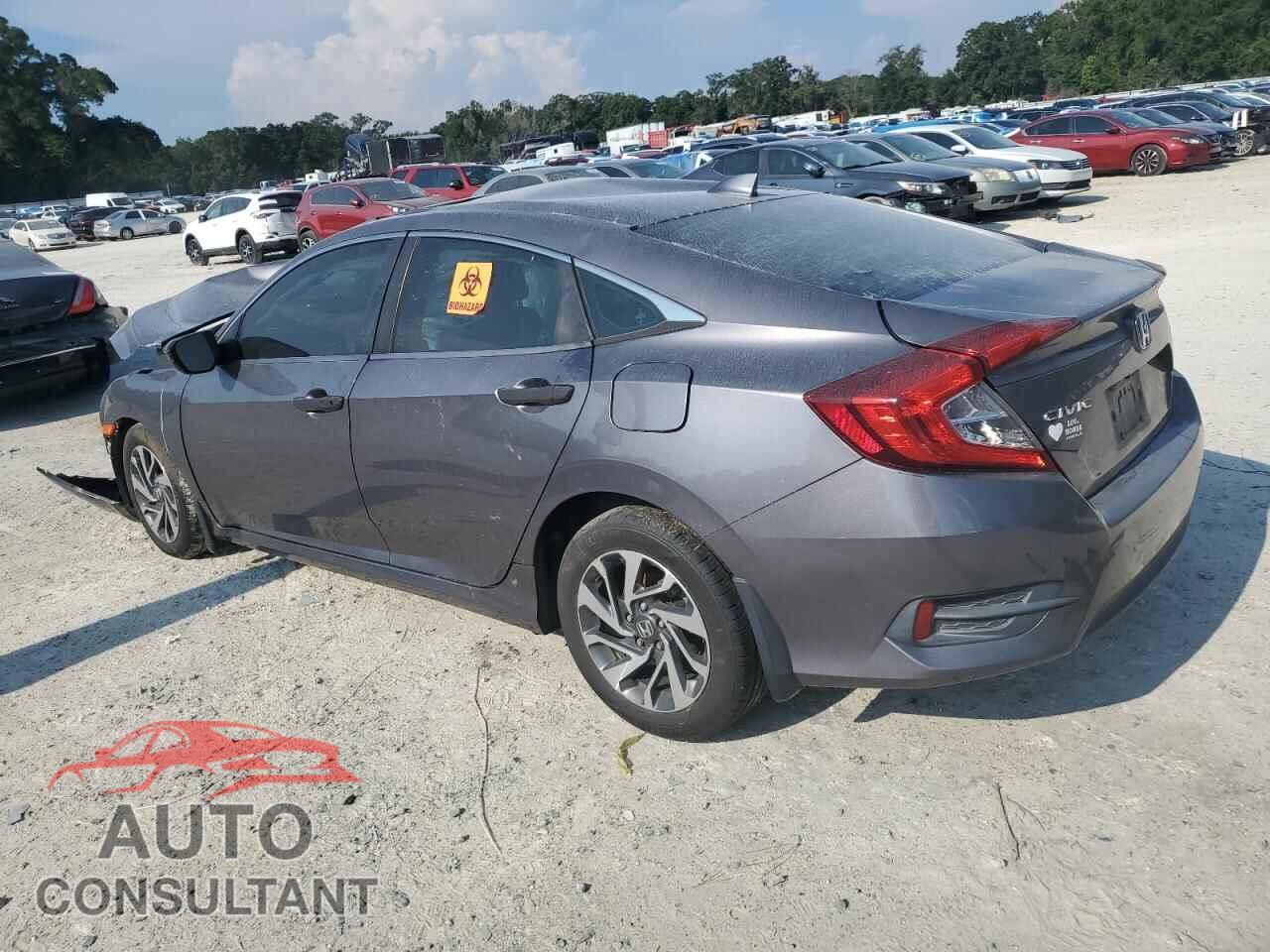 HONDA CIVIC 2018 - 19XFC2F70JE024535