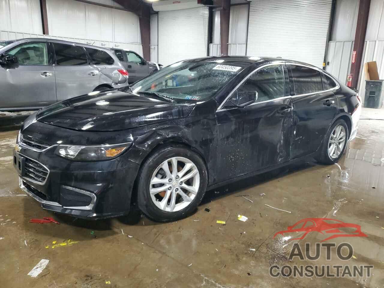 CHEVROLET MALIBU 2017 - 1G1ZE5ST3HF214687