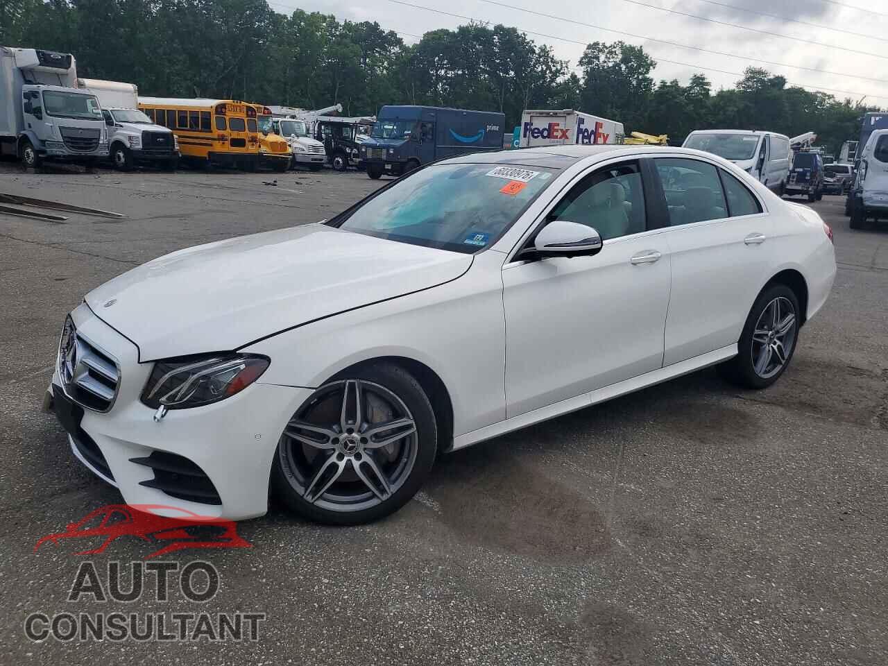 MERCEDES-BENZ E-CLASS 2020 - W1KZF8EB6LA759223