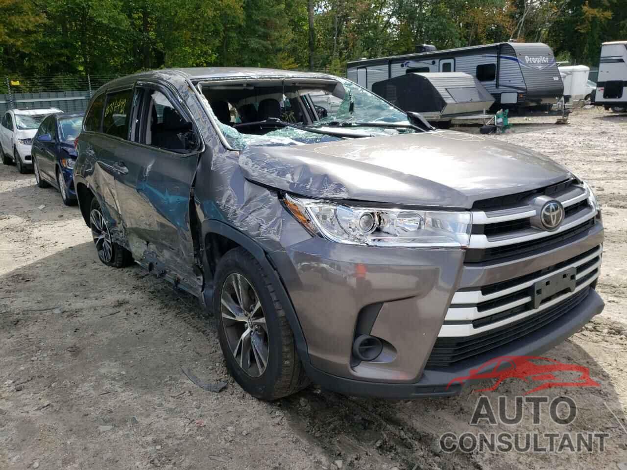 TOYOTA HIGHLANDER 2018 - 5TDZZRFH4JS253352