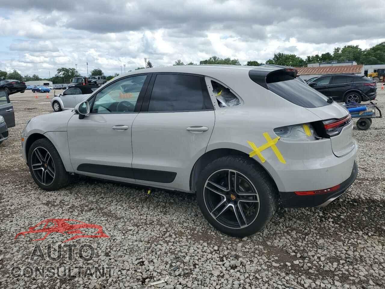 PORSCHE MACAN 2021 - WP1AA2A54MLB17137