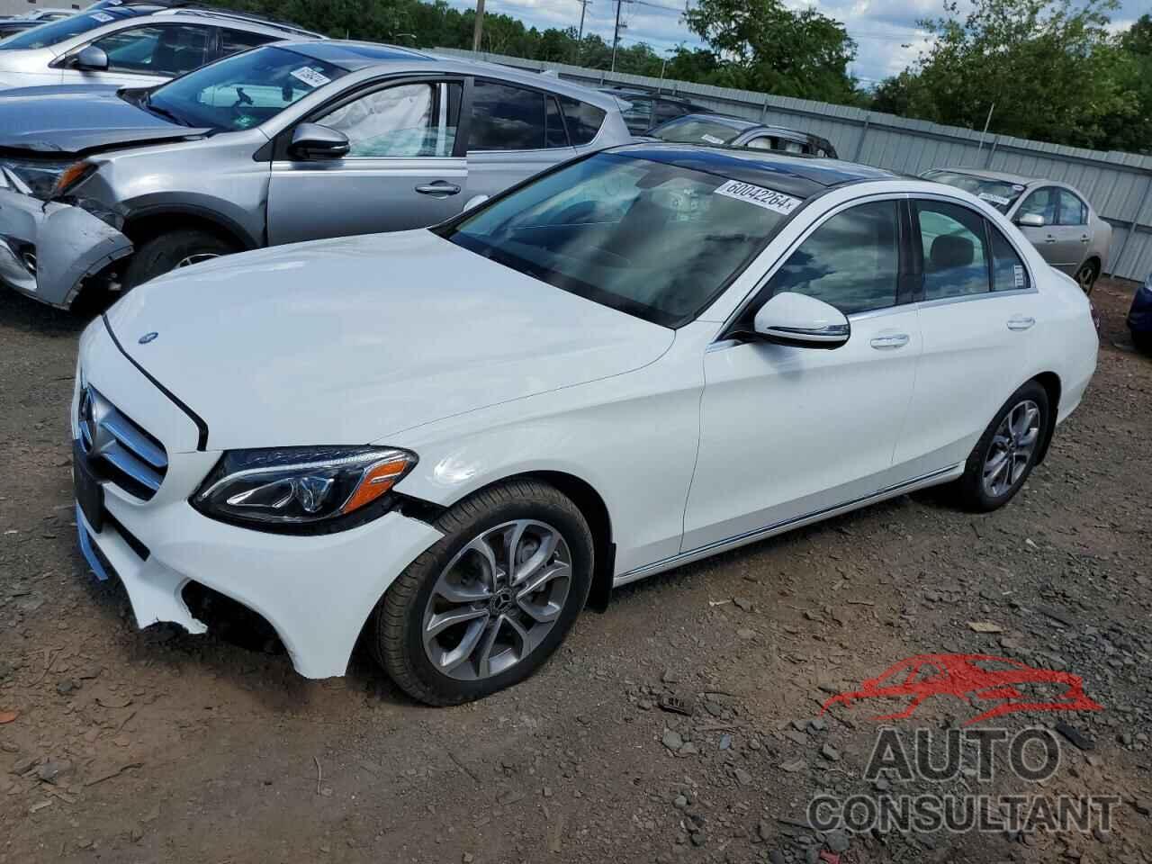 MERCEDES-BENZ C-CLASS 2017 - 55SWF4KB1HU210777