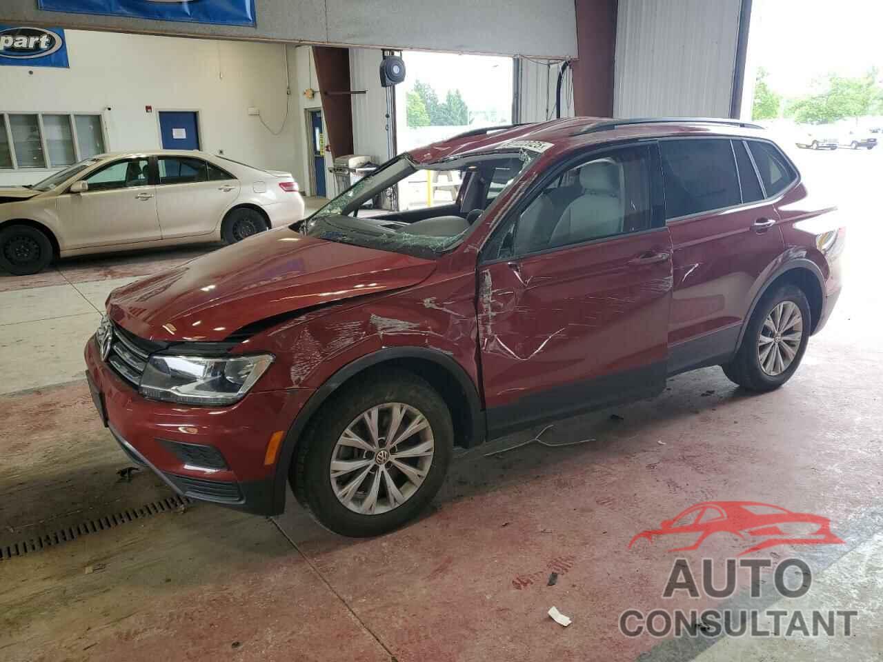 VOLKSWAGEN TIGUAN 2019 - 3VV0B7AX7KM135573