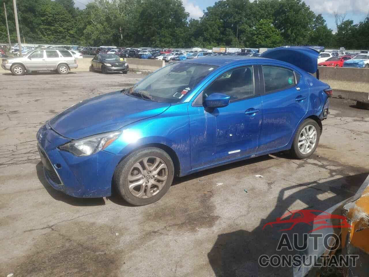 TOYOTA YARIS 2017 - 3MYDLBYVXHY181888