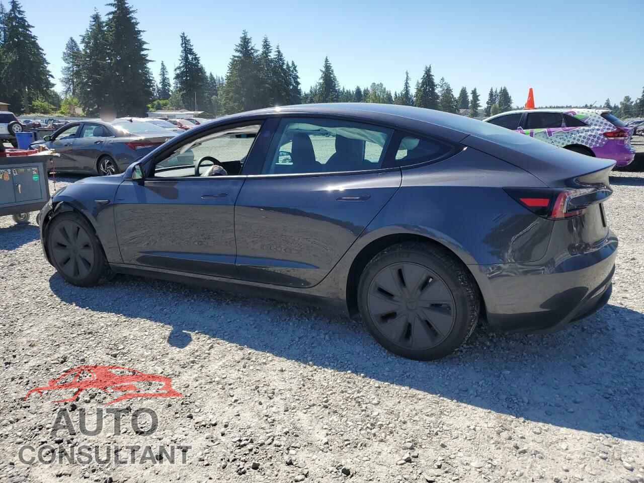 TESLA MODEL 3 2024 - 5YJ3E1EA0RF843300