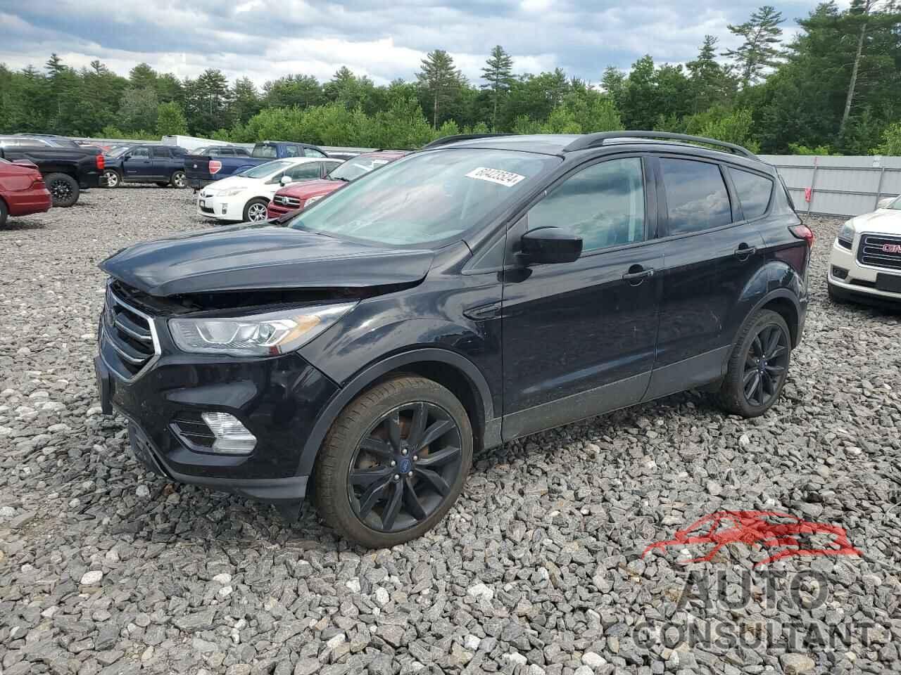 FORD ESCAPE 2019 - 1FMCU9GD0KUC17571