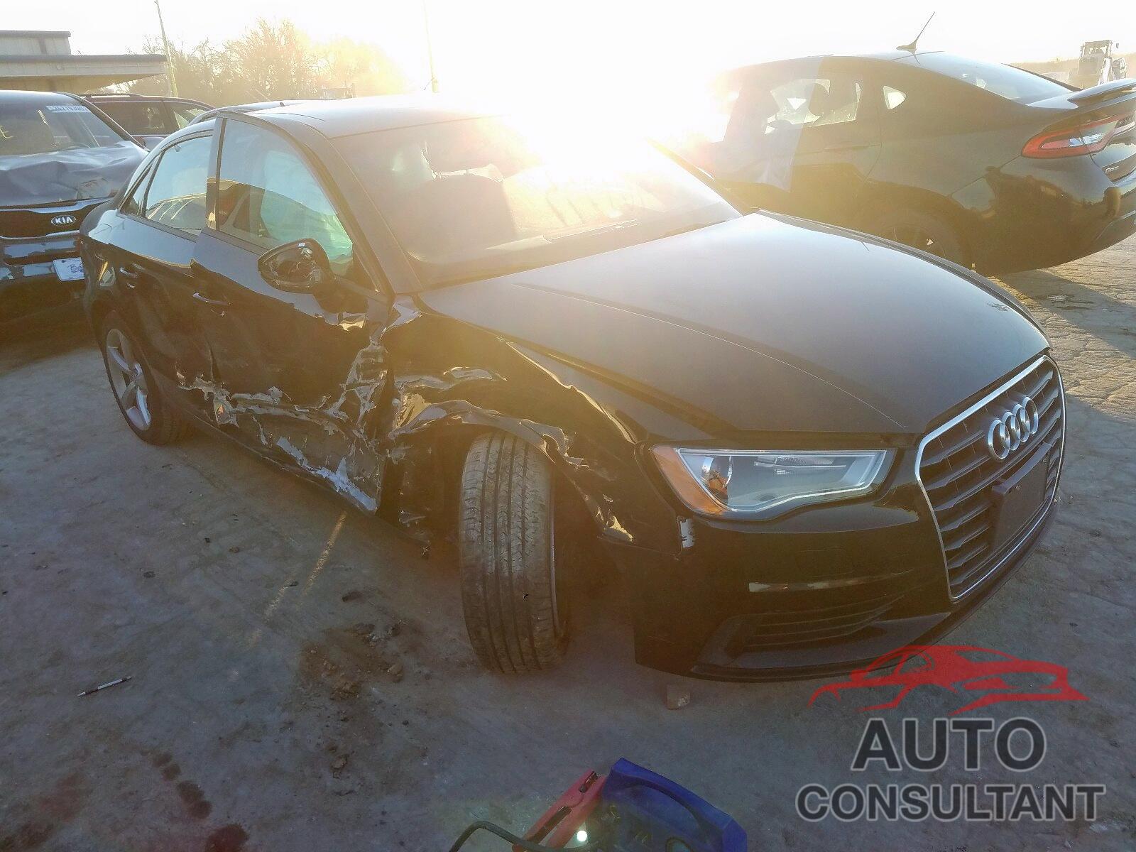 AUDI A3 2015 - WAUACGFF8F1036972