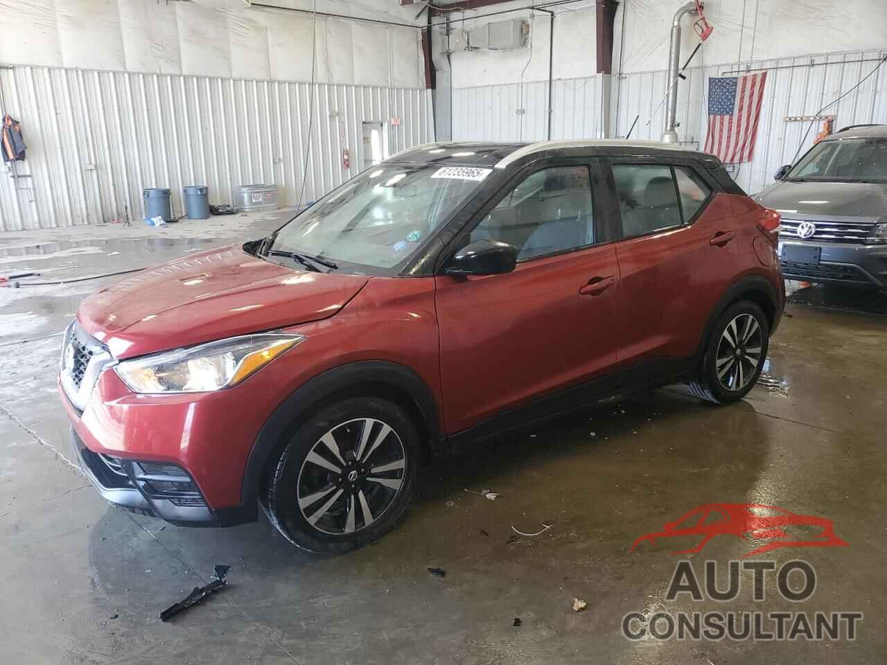 NISSAN KICKS 2018 - 3N1CP5CU9JL520502