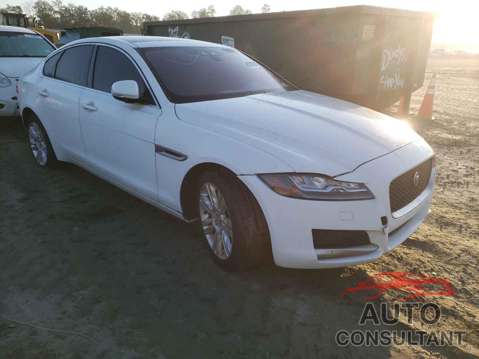 JAGUAR XF 2017 - SAJBD4BV3HCY35437