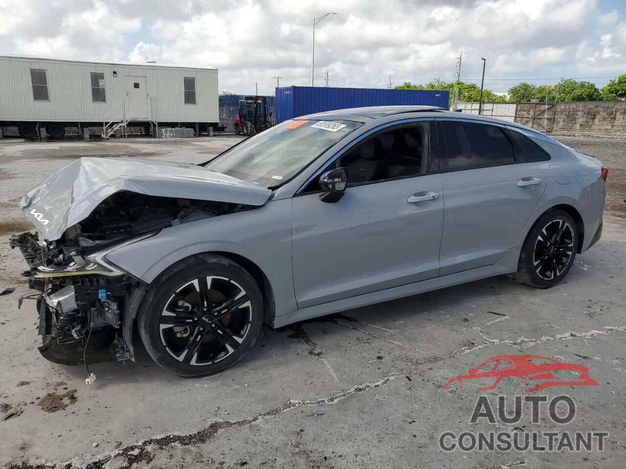 KIA K5 2022 - 5XXG64J20NG122108