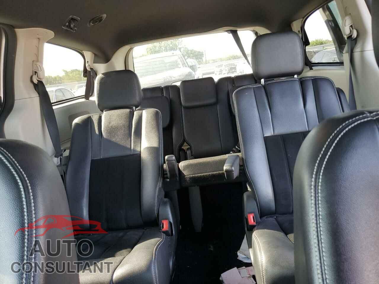 DODGE CARAVAN 2017 - 2C4RDGCG5HR545626