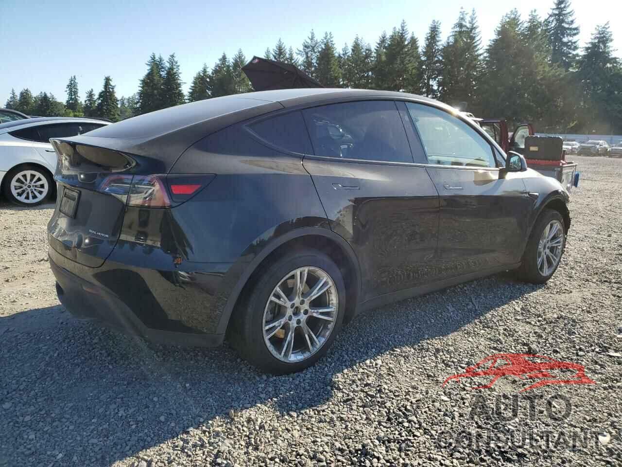TESLA MODEL Y 2023 - 7SAYGDEE1PA164251