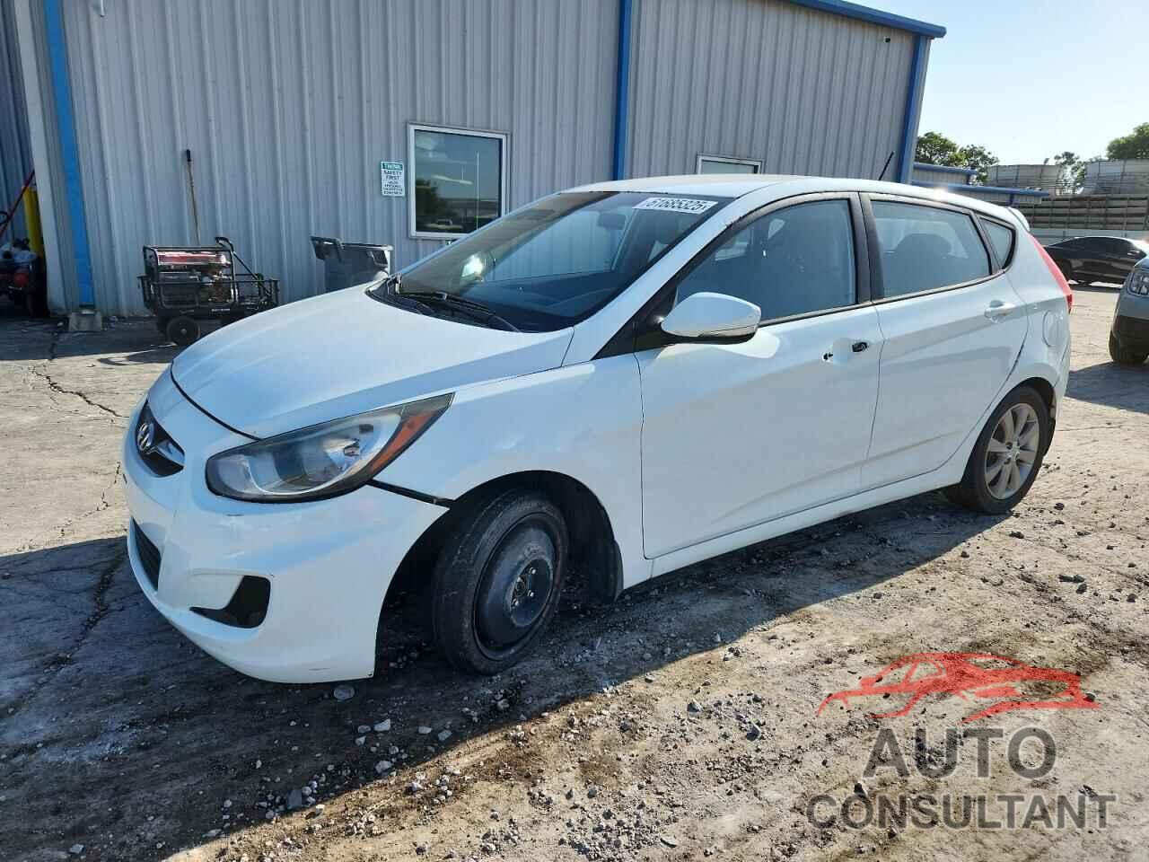 HYUNDAI ACCENT 2013 - KMHCU5AE0DU108069