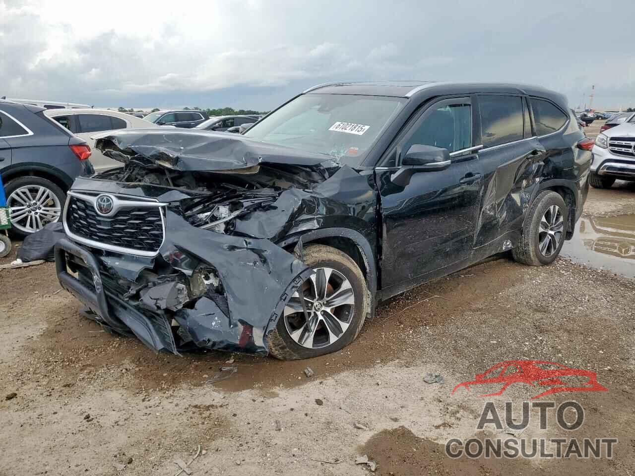 TOYOTA HIGHLANDER 2021 - 5TDHZRBH1MS059853