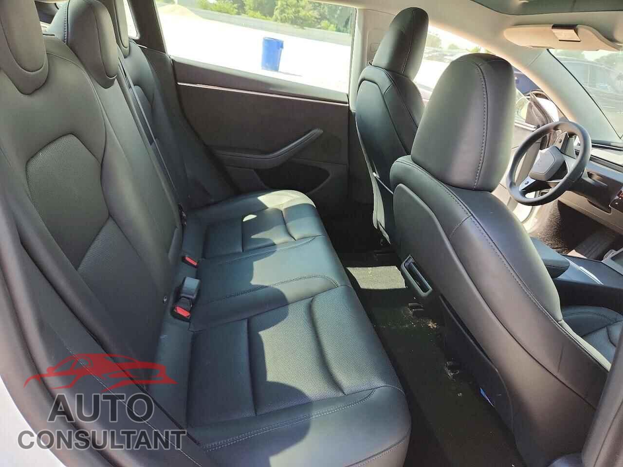 TESLA MODEL 3 2024 - 5YJ3E1EB3RF817783