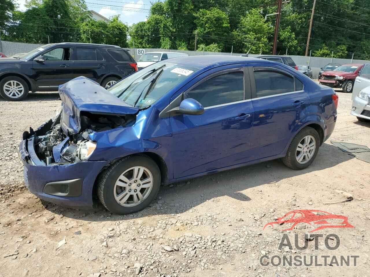 CHEVROLET SONIC 2014 - 1G1JC5SG2E4155225
