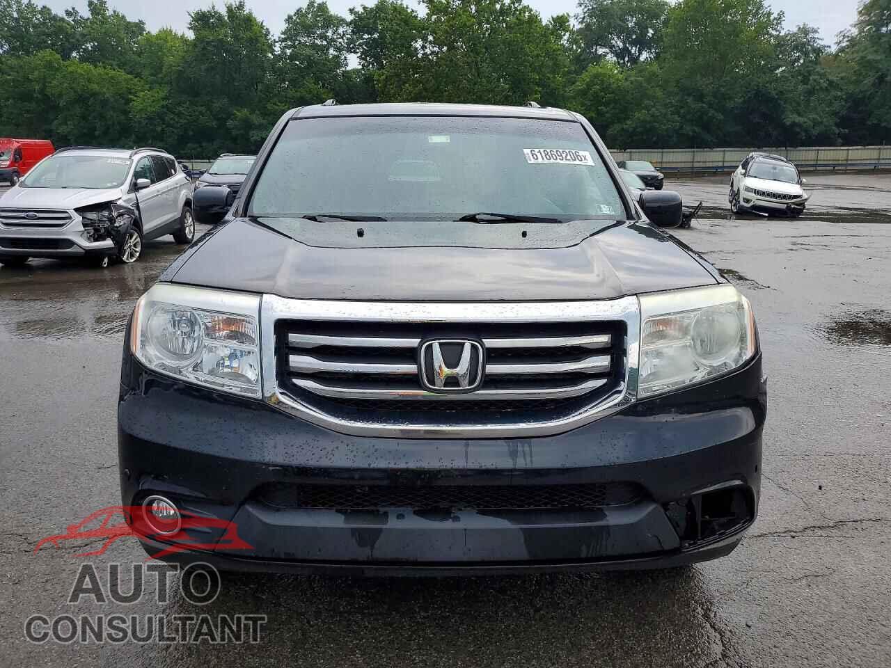 HONDA PILOT 2012 - 5FNYF4H95CB001212