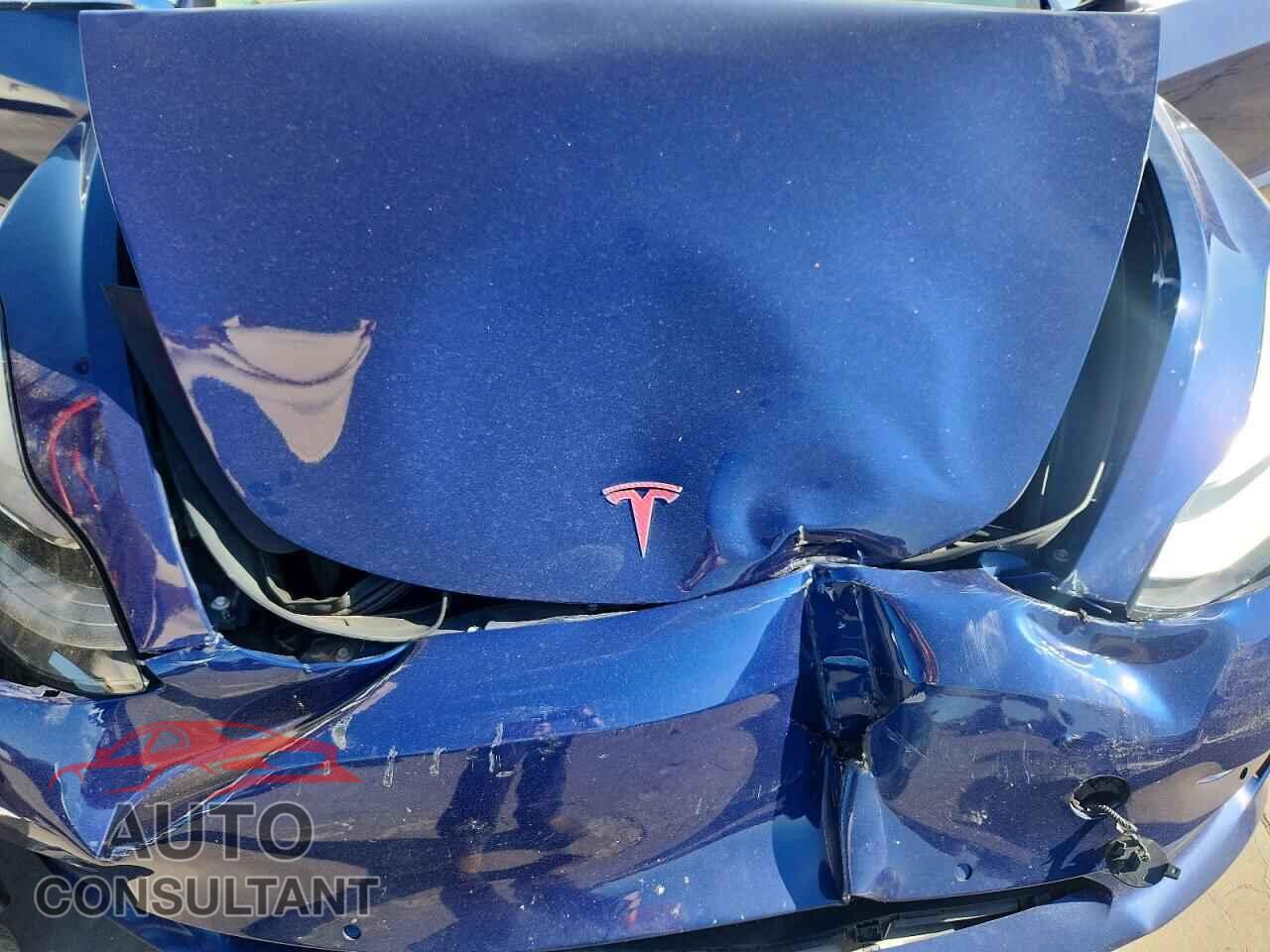 TESLA MODEL 3 2018 - 5YJ3E1EA9JF102597
