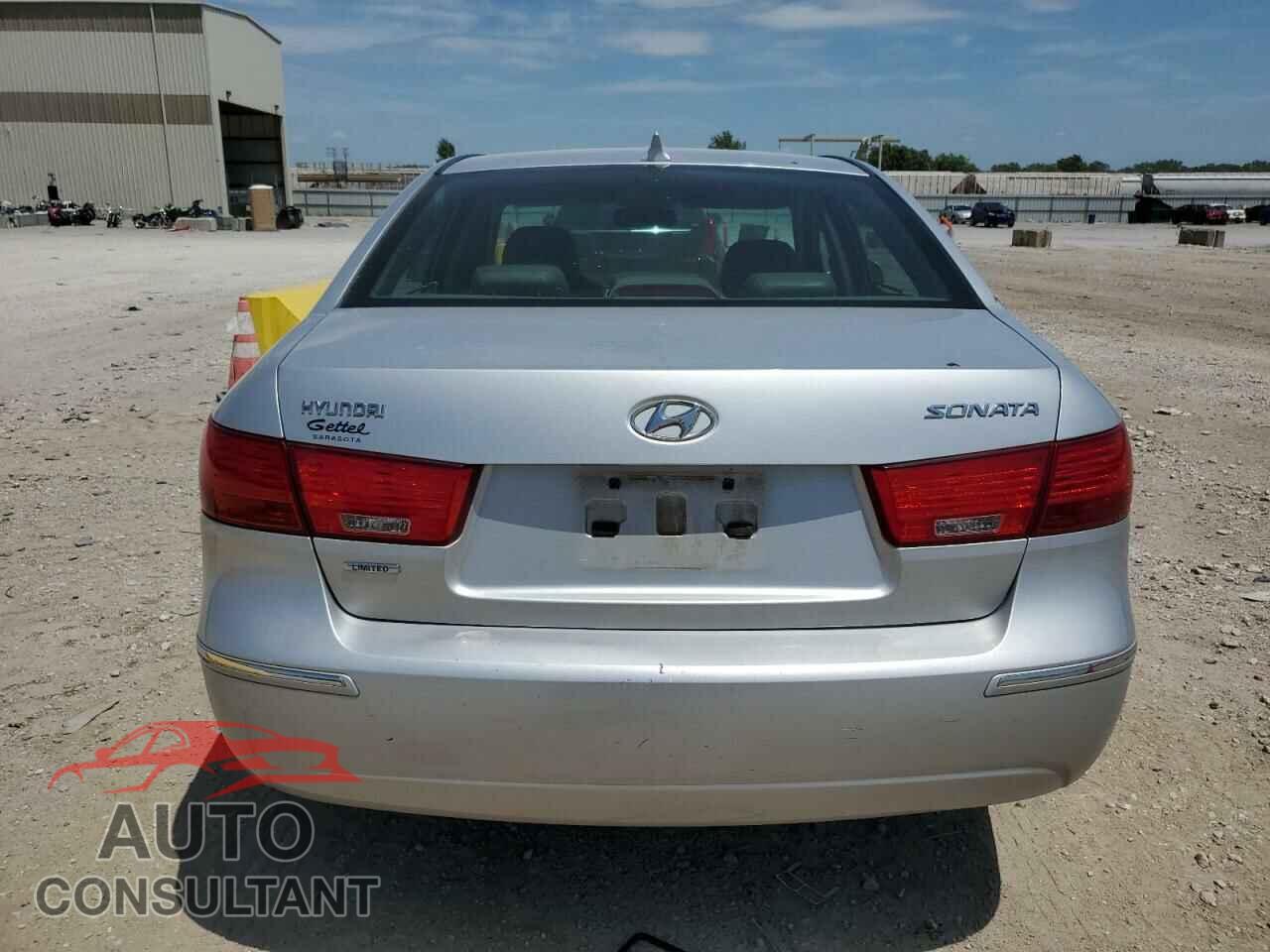 HYUNDAI SONATA 2009 - 5NPEU46C79H407624
