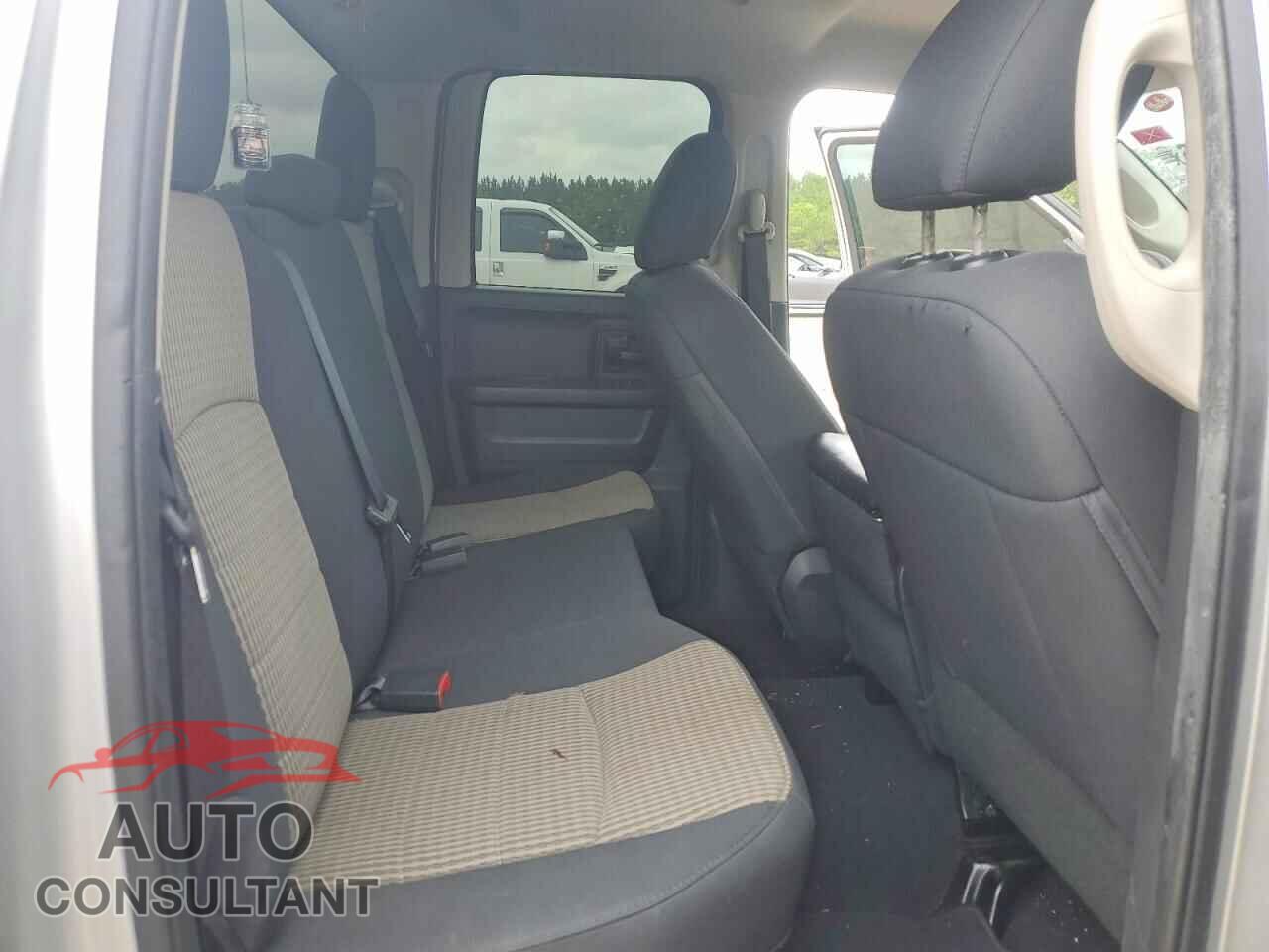 DODGE RAM 1500 2012 - 1C6RD6FK2CS208324
