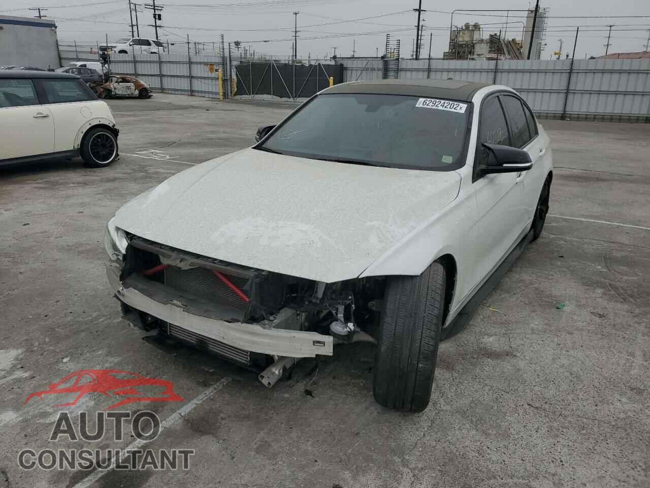 BMW 3 SERIES 2016 - WBA8E9G54GNU28299